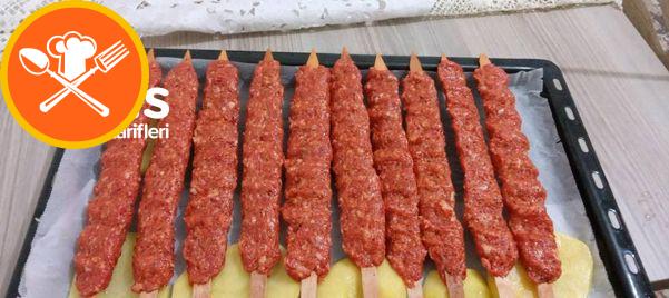 Πρωτότυπο Adana Kebab (Πρέπει οπωσδήποτε να δοκιμάσετε)
