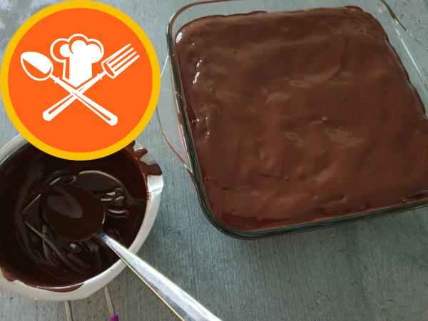 Κέικ σοκολάτας χωρίς αλεύρι, χωρίς γαλακτοκομικά προϊόντα